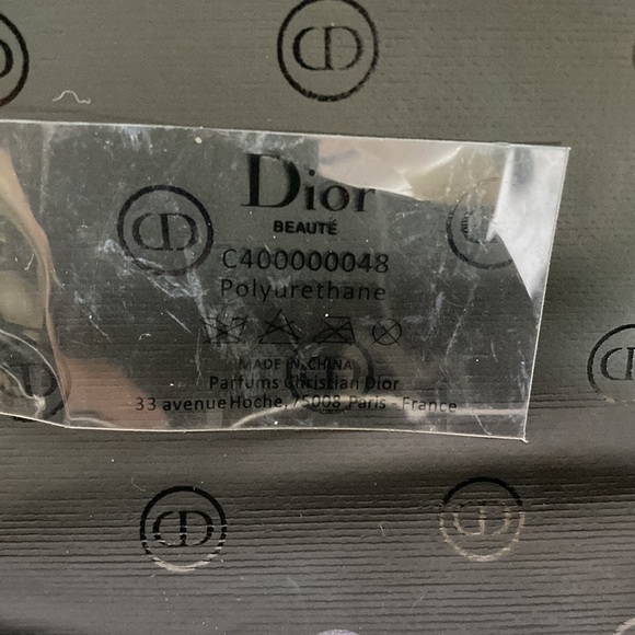❤️ Dior Small Cosmetic Bag With Chain ❤️ - Picture 12 of 15